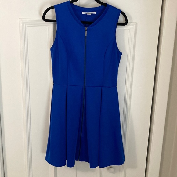 Boston Proper Sleeveless Blue pleated, zip front women’s dress - Picture 1 of 3